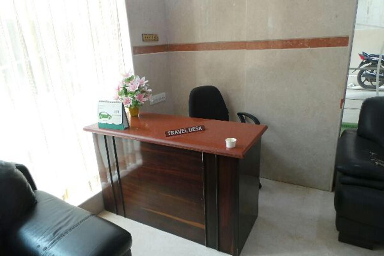 Mlc Gateway Deluxe Inn Bangalore Eksteriør billede